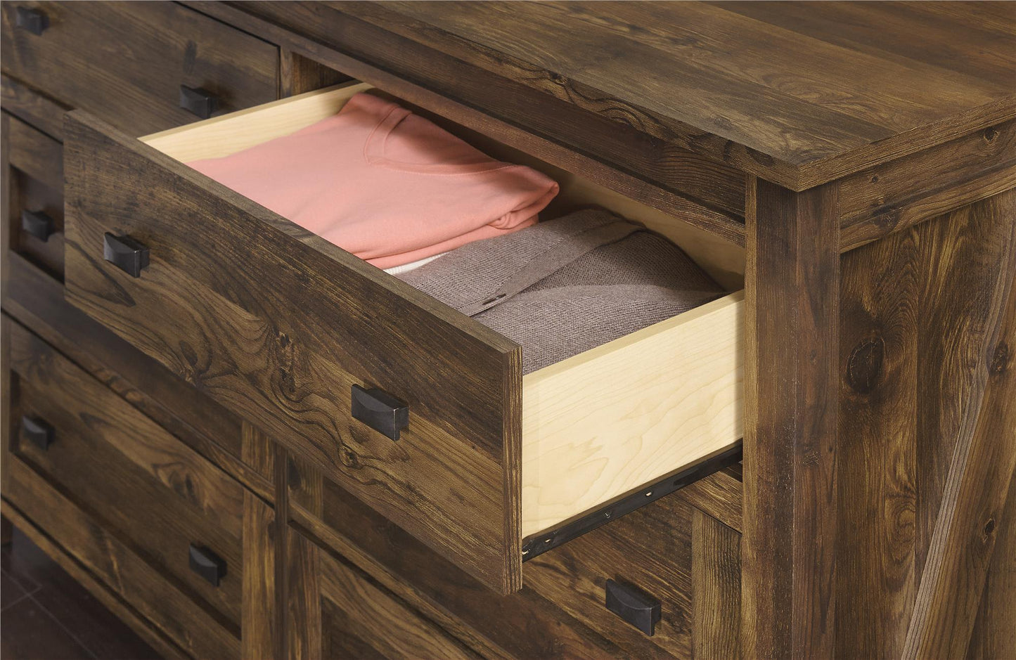 Farmington 4 Drawer Rustic Farmhouse Dresser with Linen Interiors - Rustic