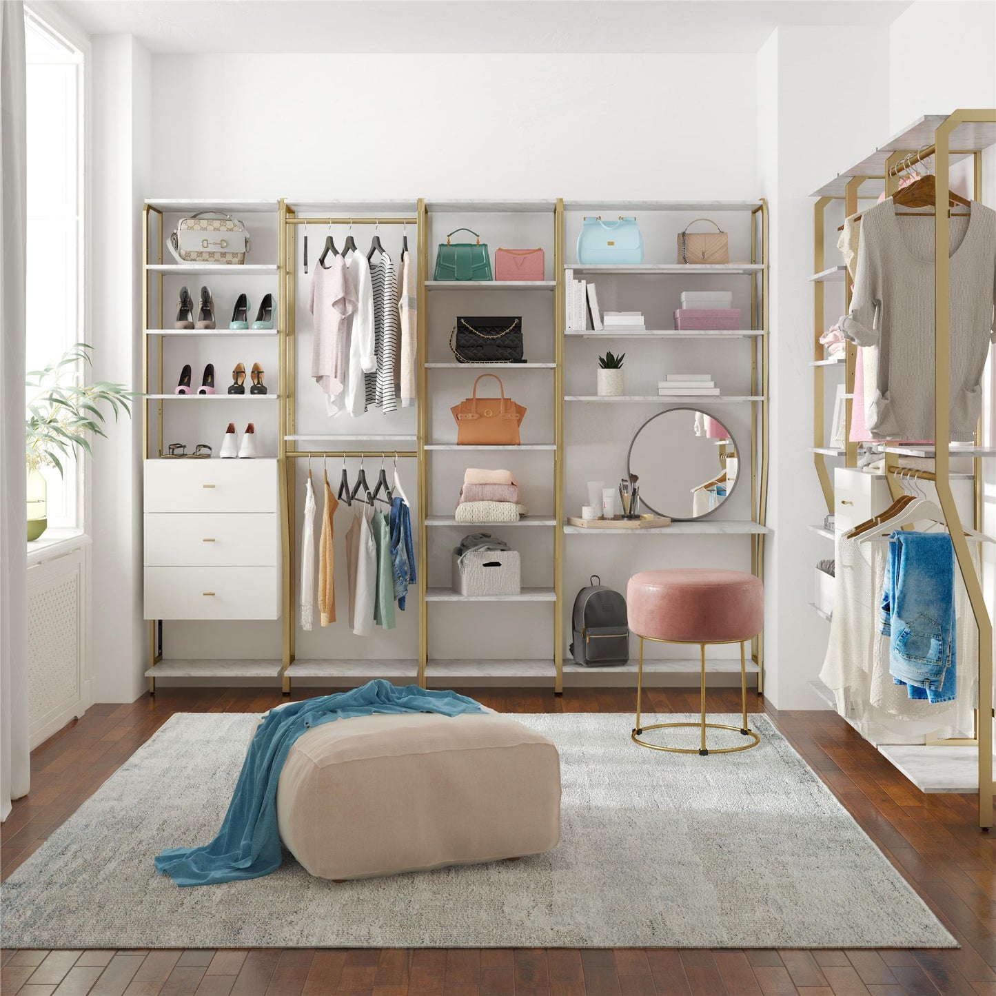 Gwyneth Closet - Shelves - White marble