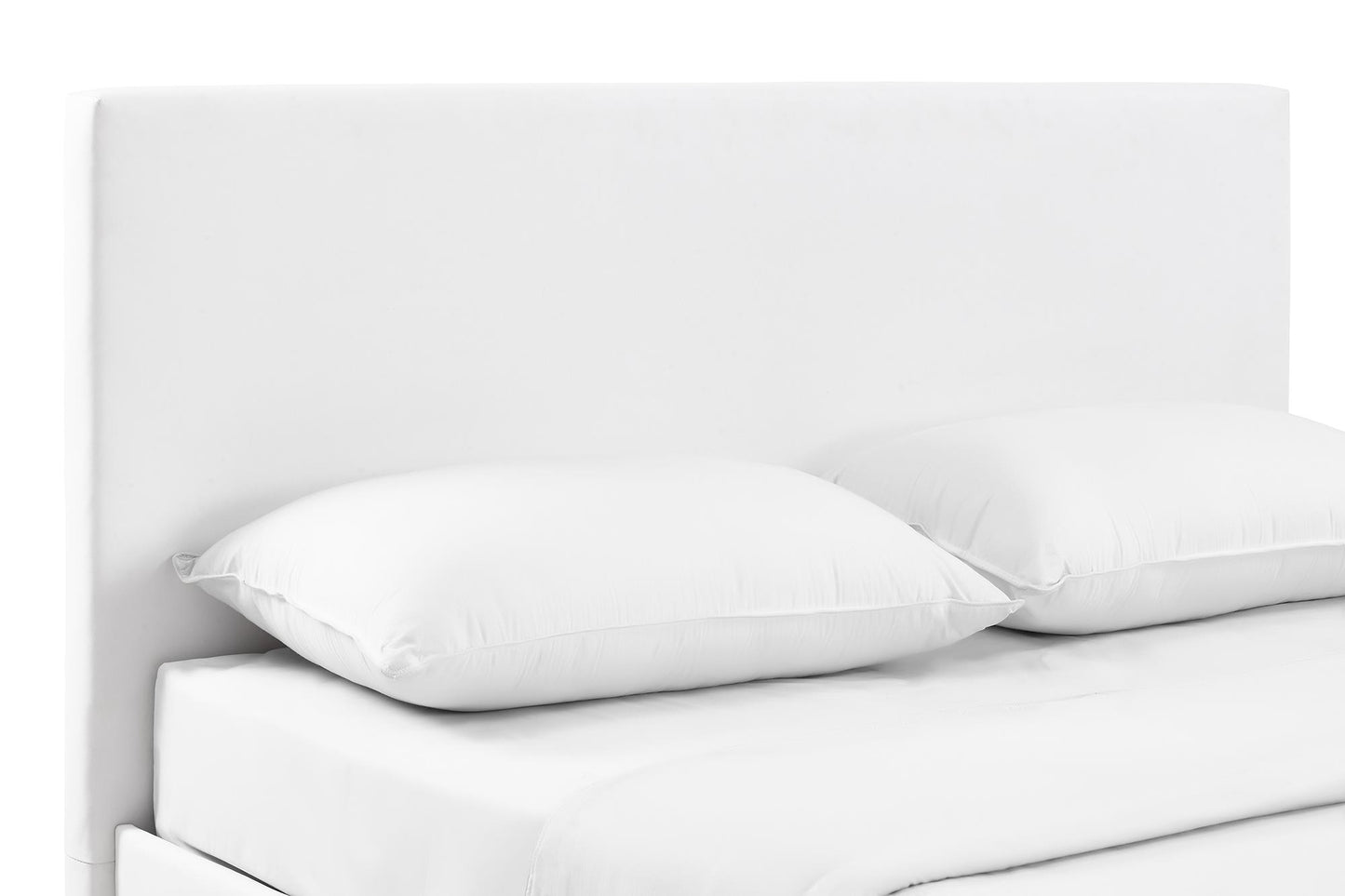 Mainstays Upholstered Bed - Queen - White Faux leather - Queen