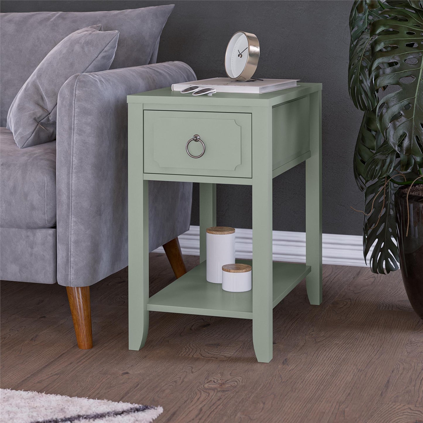 Her Majesty Narrow Side Table - Pale Green