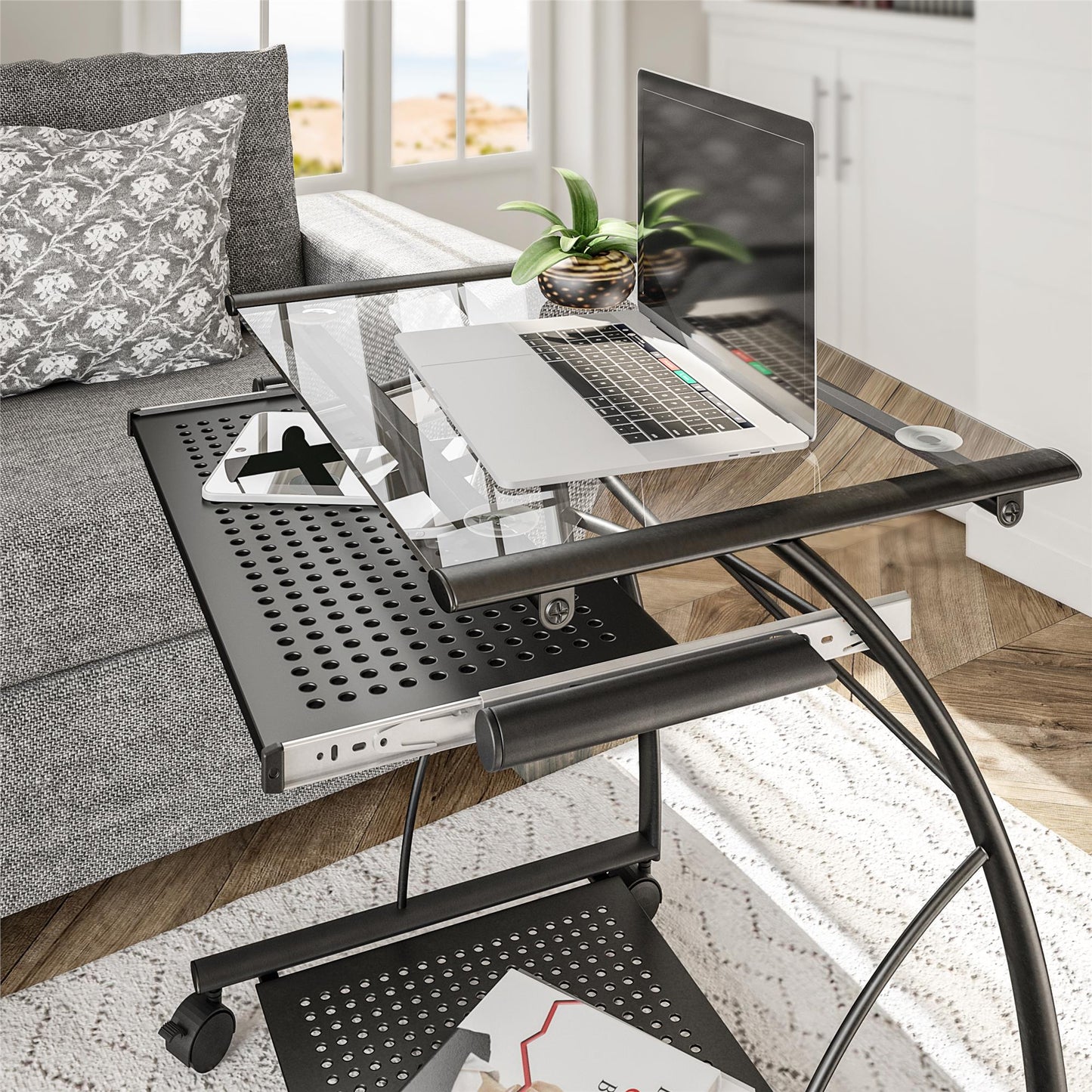Sheldon Mobile Computer Desk - Black