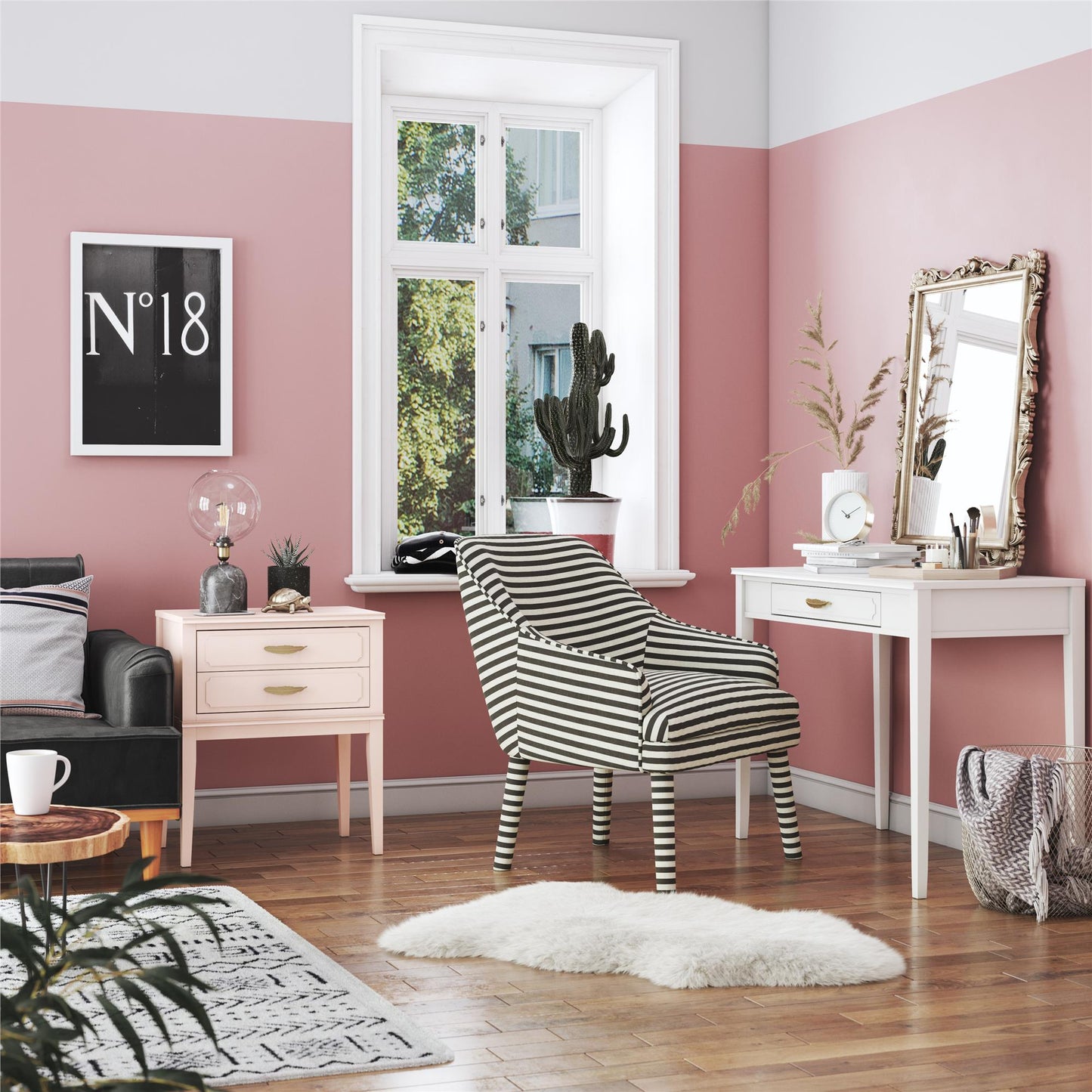 Stella Accent Table, Pale Pink - Pale Pink