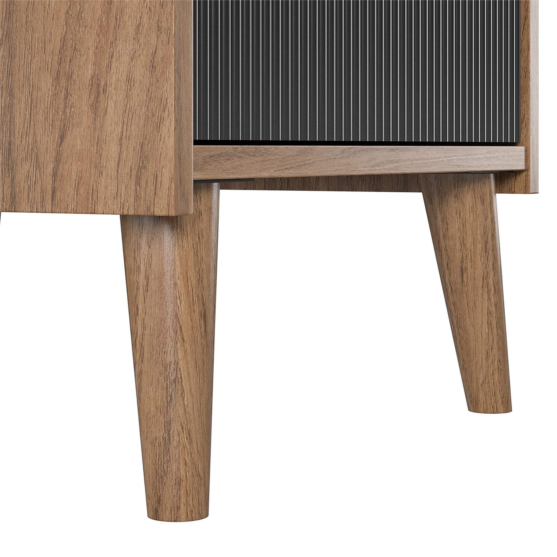 Magnolia End Table, Walnut/Black - Walnut