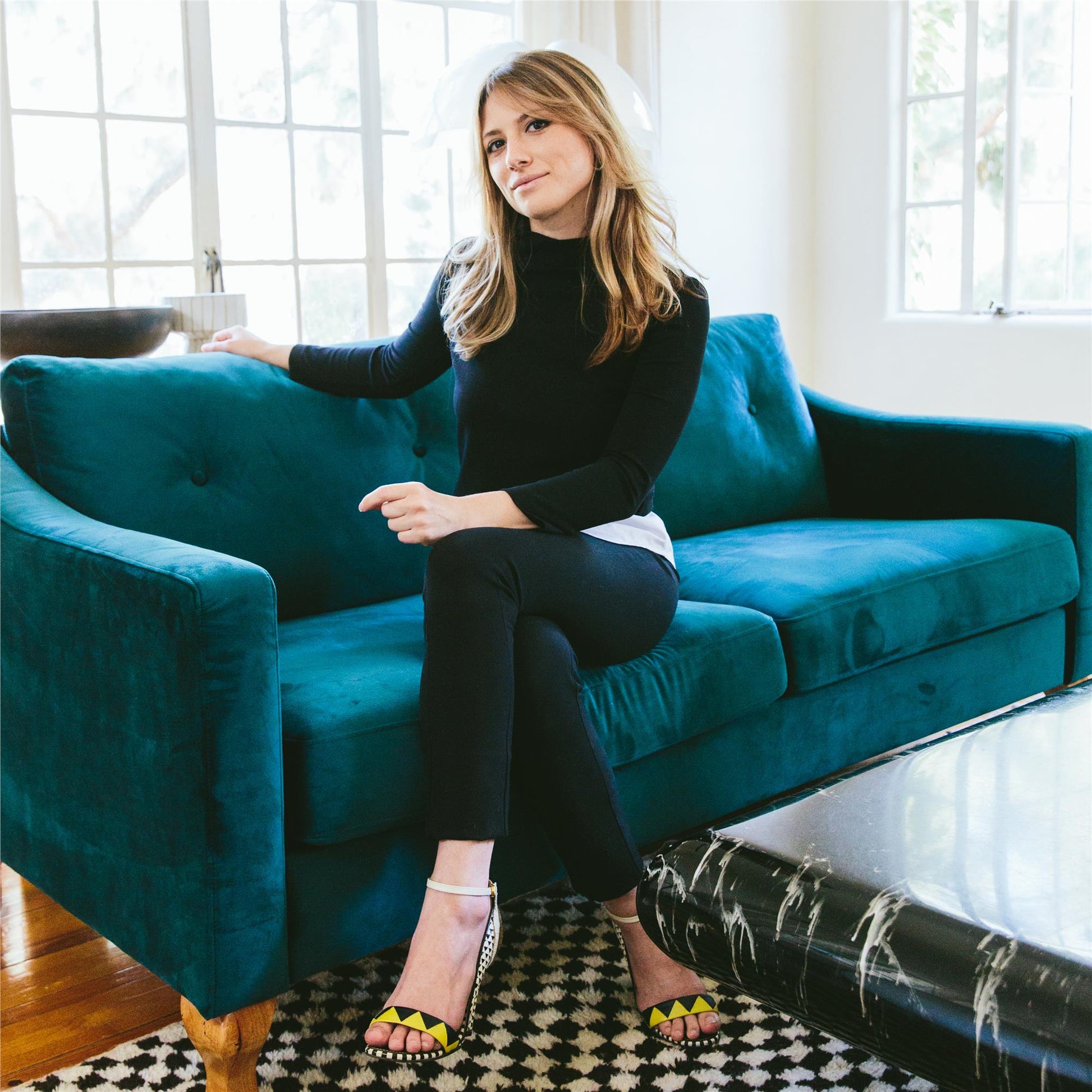 Tess Sofa - Green