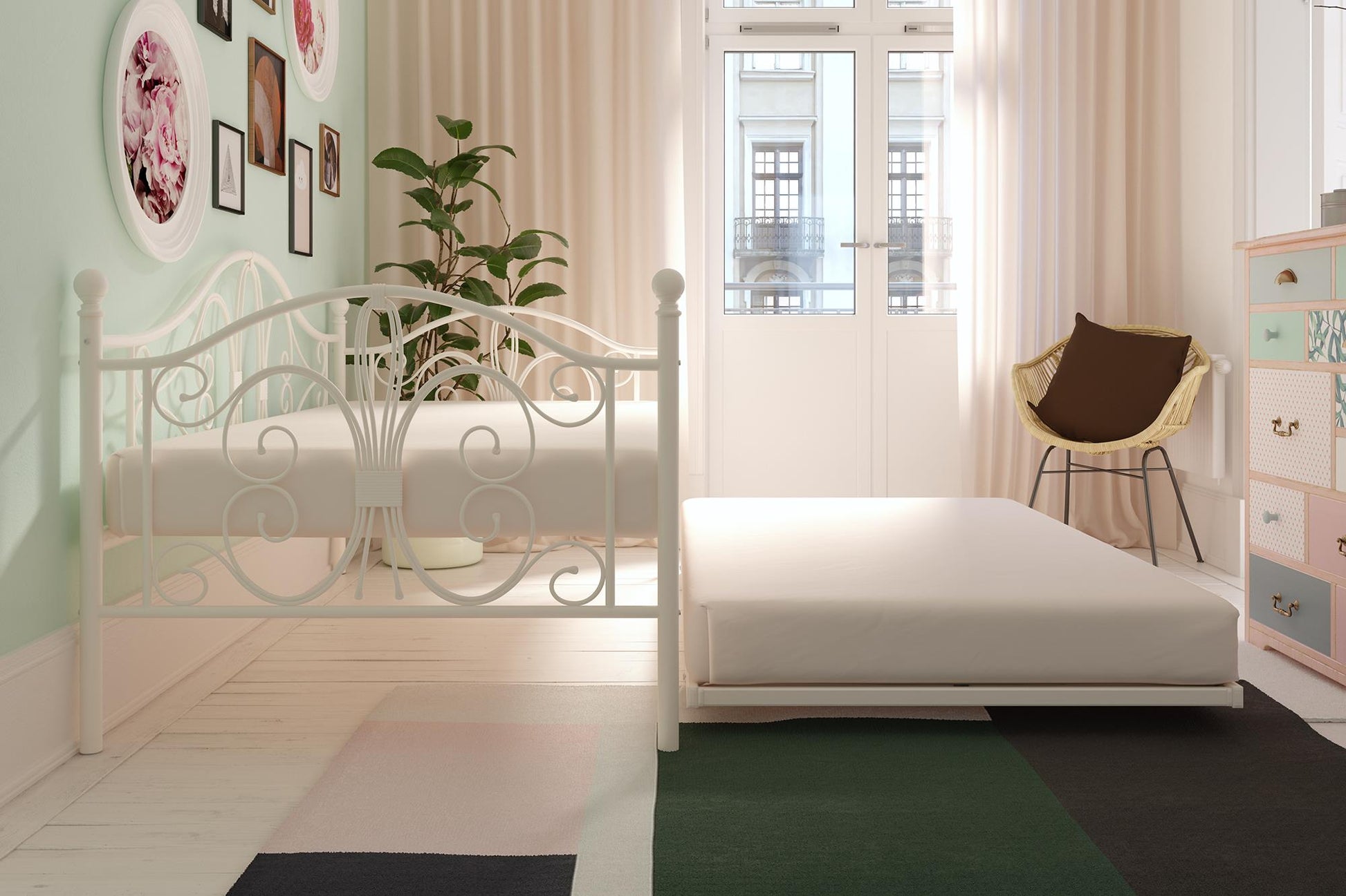 Bombay Victorian Metal Daybed and Trundle with Set - White - Twin