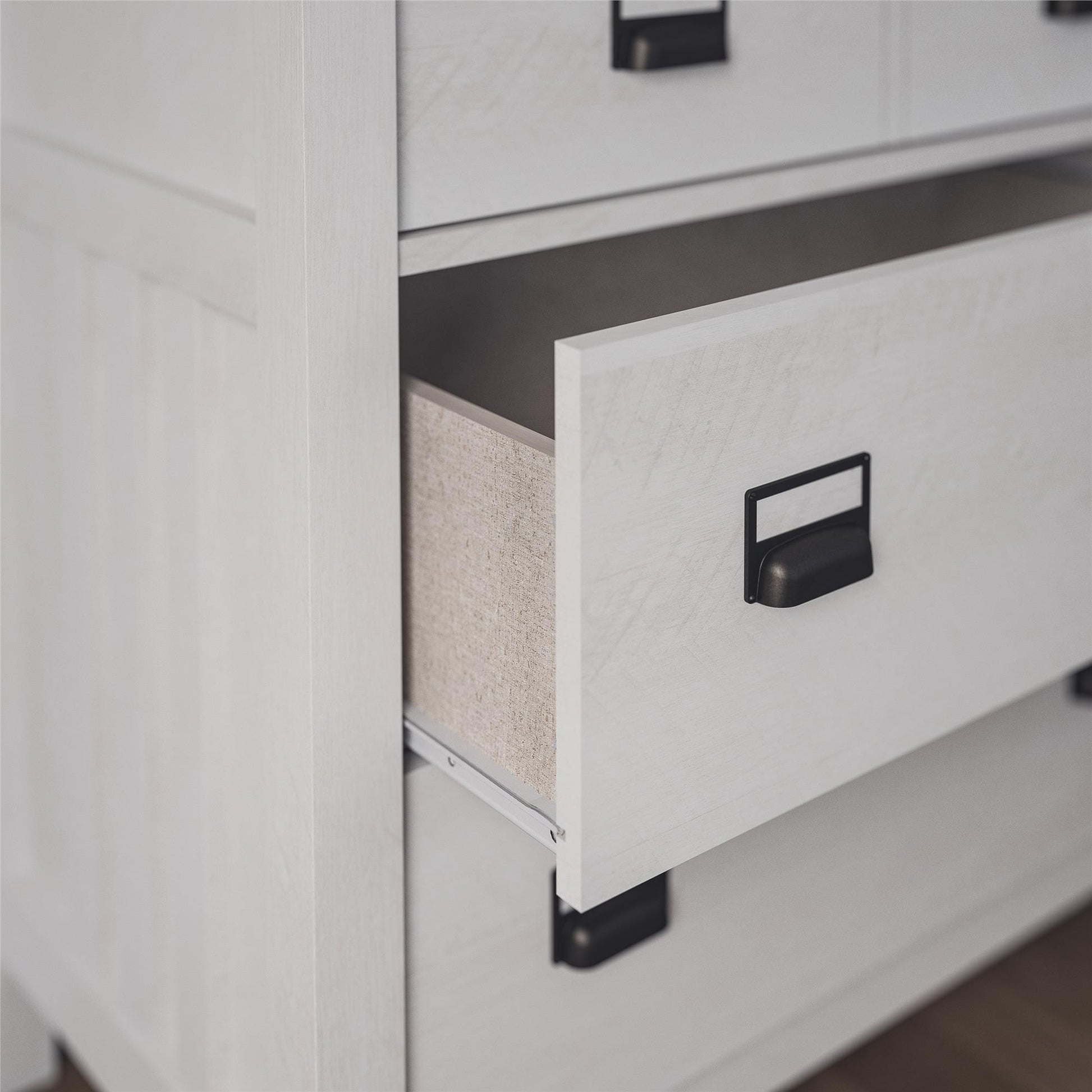 Adams 5 Drawer Dresser, Ivory Oak - Ivory Oak