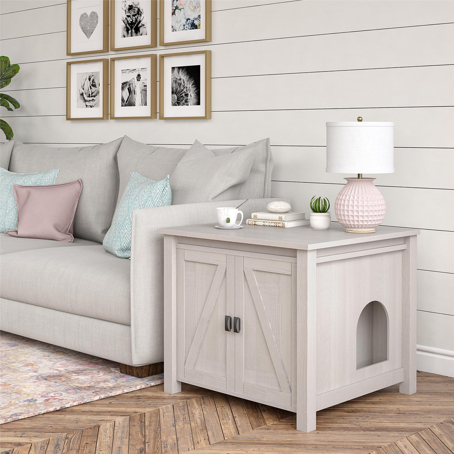 Farmington Rustic Farmhouse Litter Box Enclosure for Cats - Ivory Pine