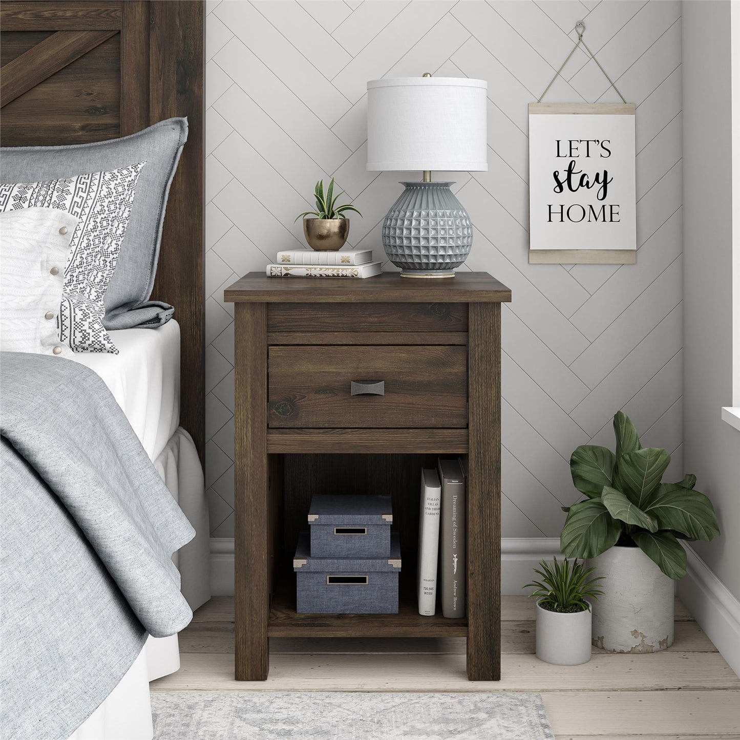 Farmington Rustic Farmhouse Nightstand with 1 Drawer - Rustic