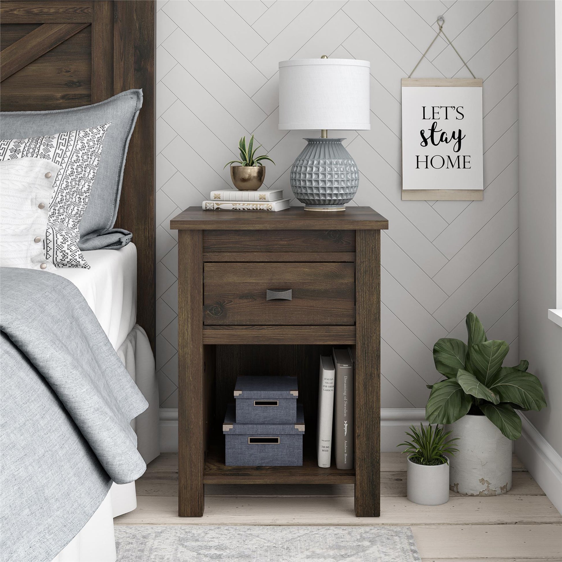 Farmington Rustic Farmhouse Nightstand with 1 Drawer - Rustic