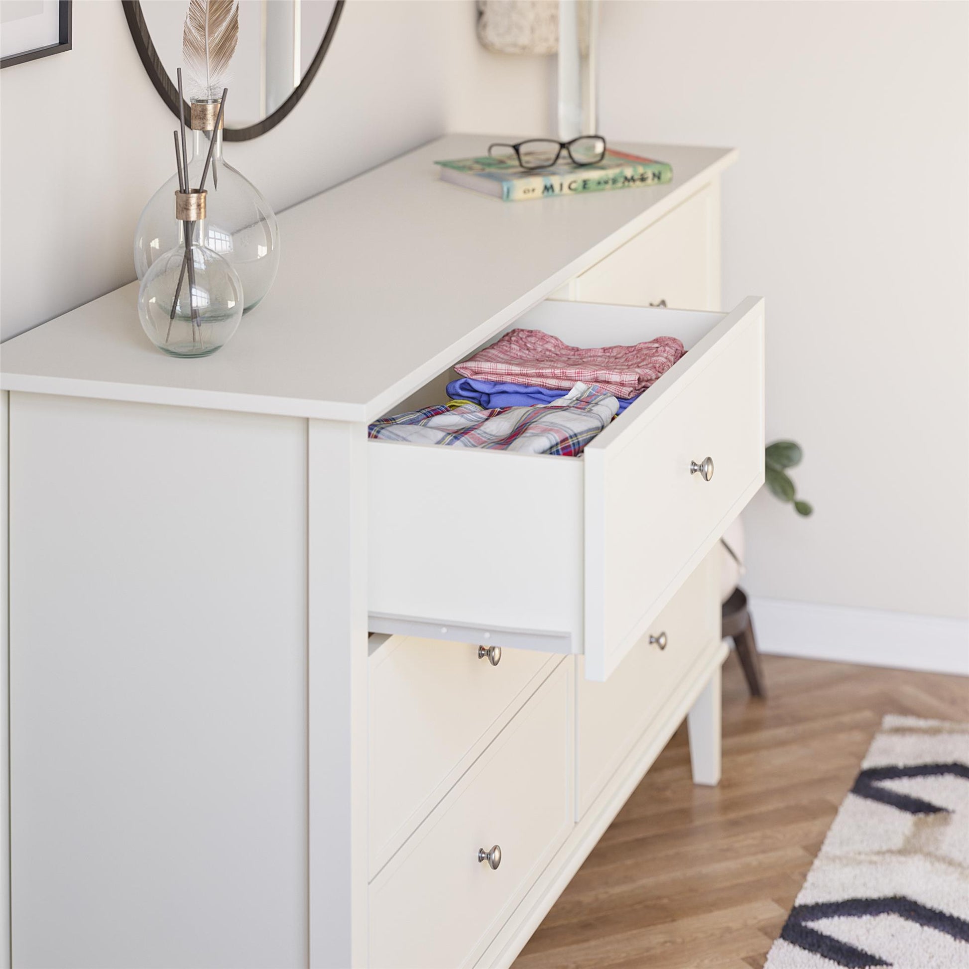 Franklin 6 Drawer Dresser with Durable Metal Slides - White
