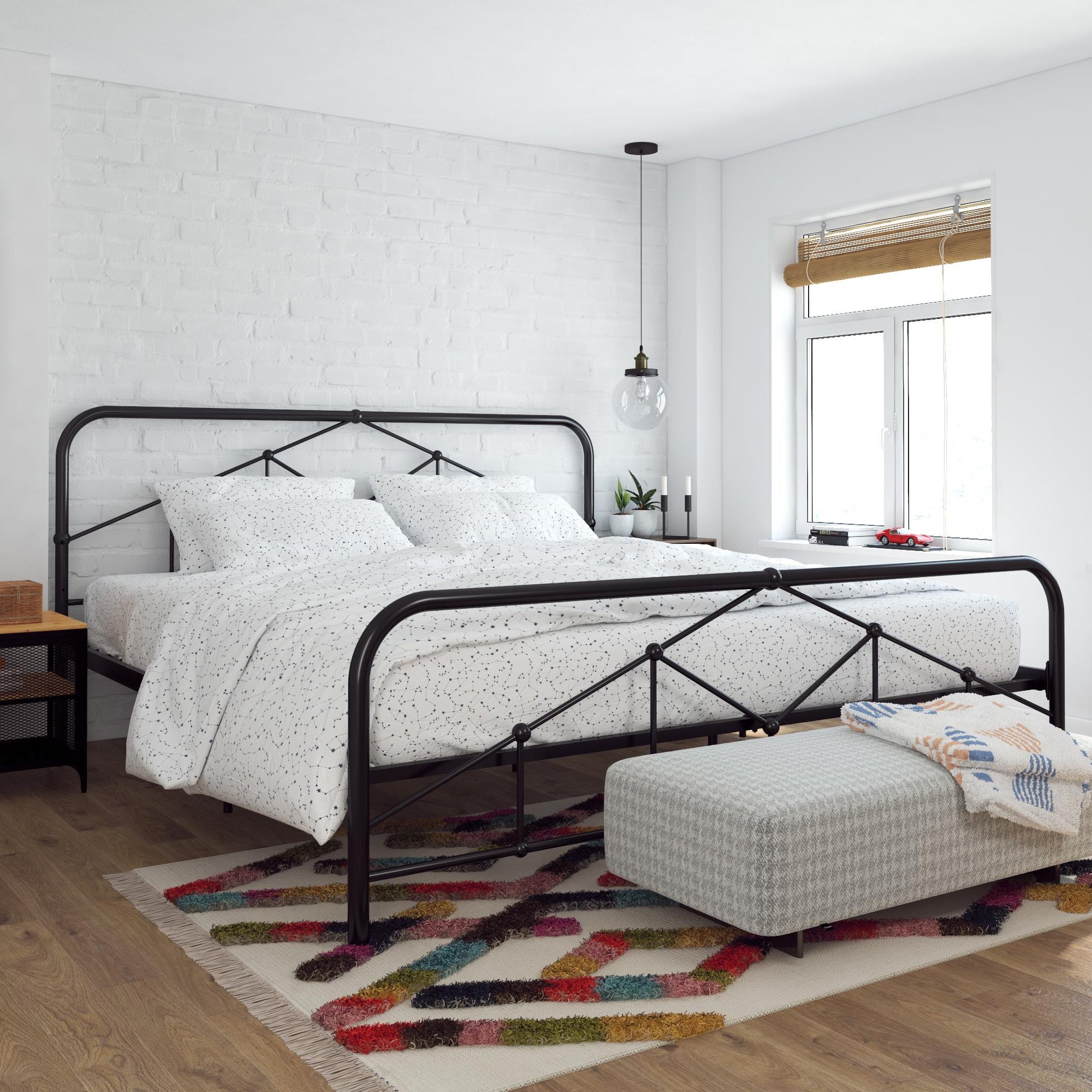 Francis Farmhouse Metal Bed - Black - King