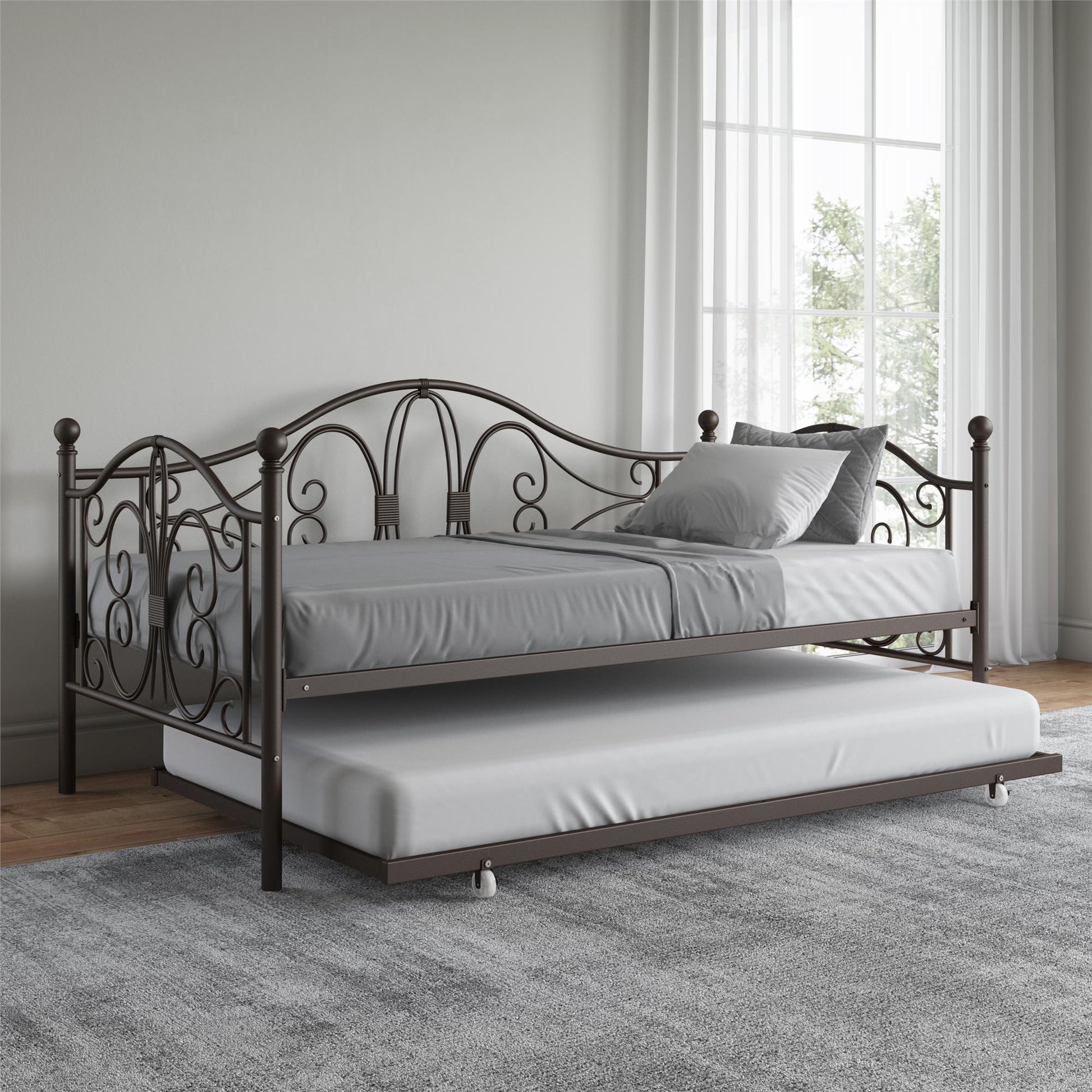 Bombay Victorian Metal Daybed and Trundle with Set - White - Twin